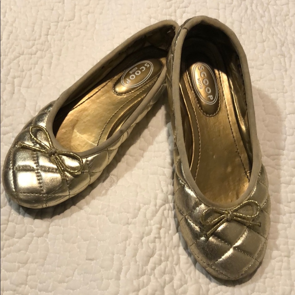 Girls Gold Ballet style slip on